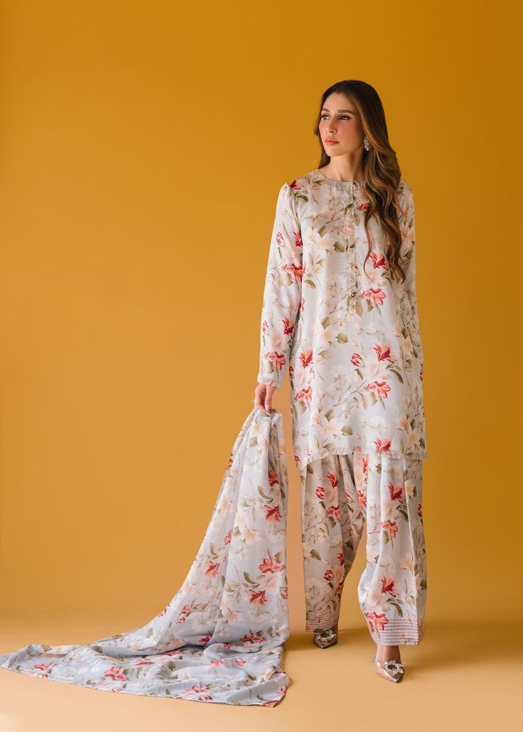 Women Shalwar Kameez